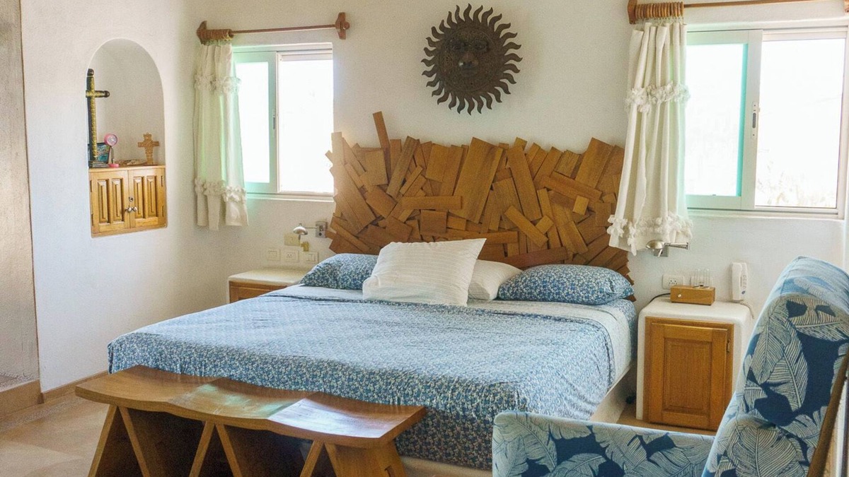 Barra de Navidad House | Luxury 4-bedroom house with Private Pool, WiFi, AC in Barra de Navidad, Jalisco