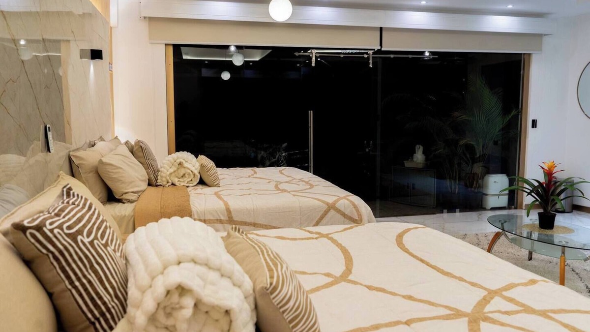 El Tanque Apartment | Luxury 4 people suite near La Fortuna with Jacuzzi
