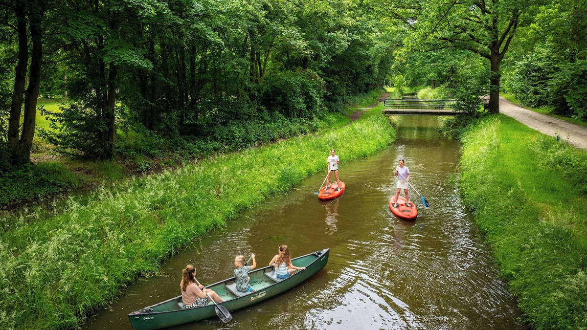 Enter House | Luxury 4-person bungalow in the holiday park Landal Landgoed De Elsgraven