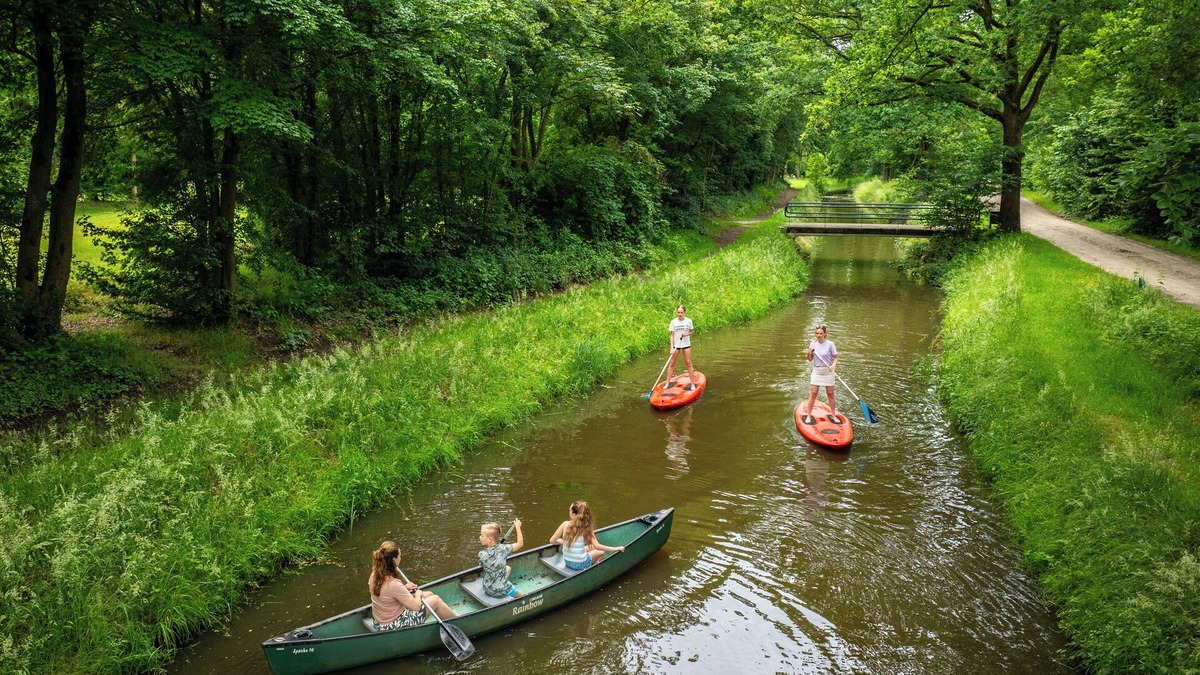 Enter House | Luxury 4-person bungalow in the holiday park Landal Landgoed De Elsgraven