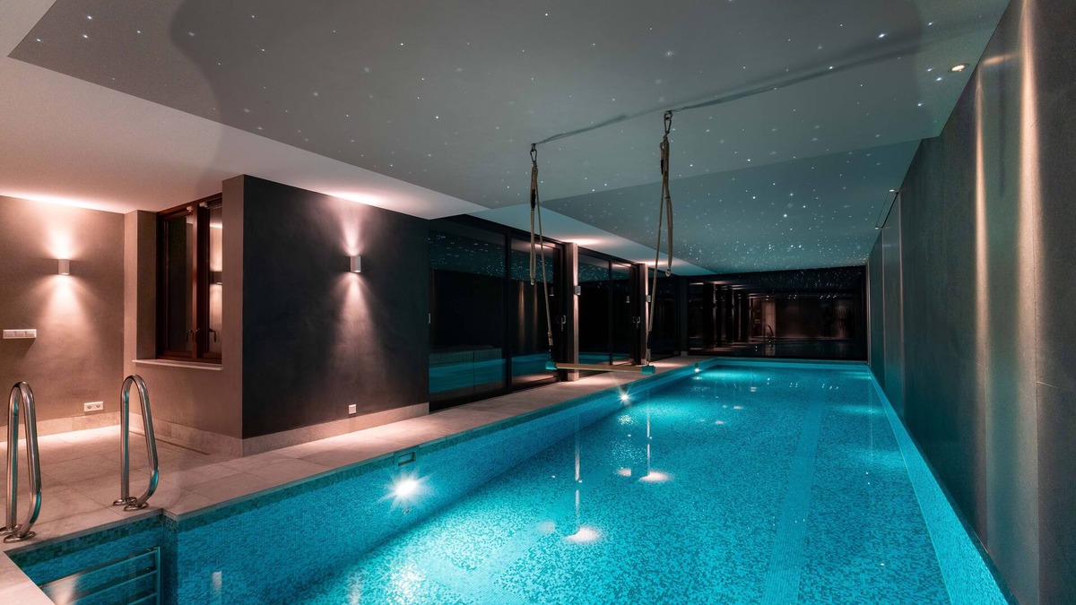 Aerdenhout Villa | Luxury 450m2 holiday villa with 15 meters indoor swimming pool and sauna