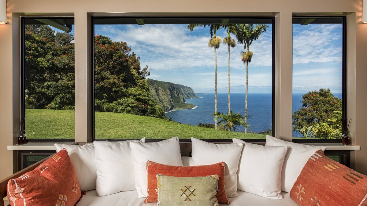 Kukuihaele House | Luxury 4BR Estate with Ocean Views, Pool, Slide & Gourmet Kitchen- Waipio Heaven