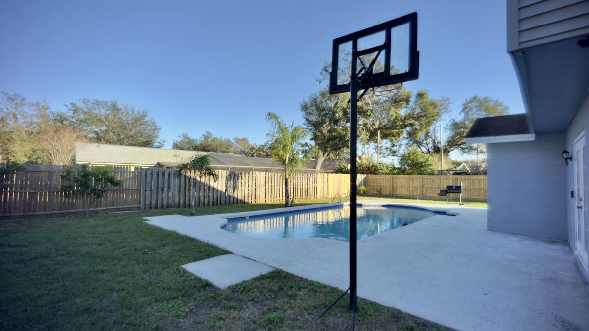 East County Civic Group House | Luxury 4BR Getaway with Private Pool & Cozy Vibes!