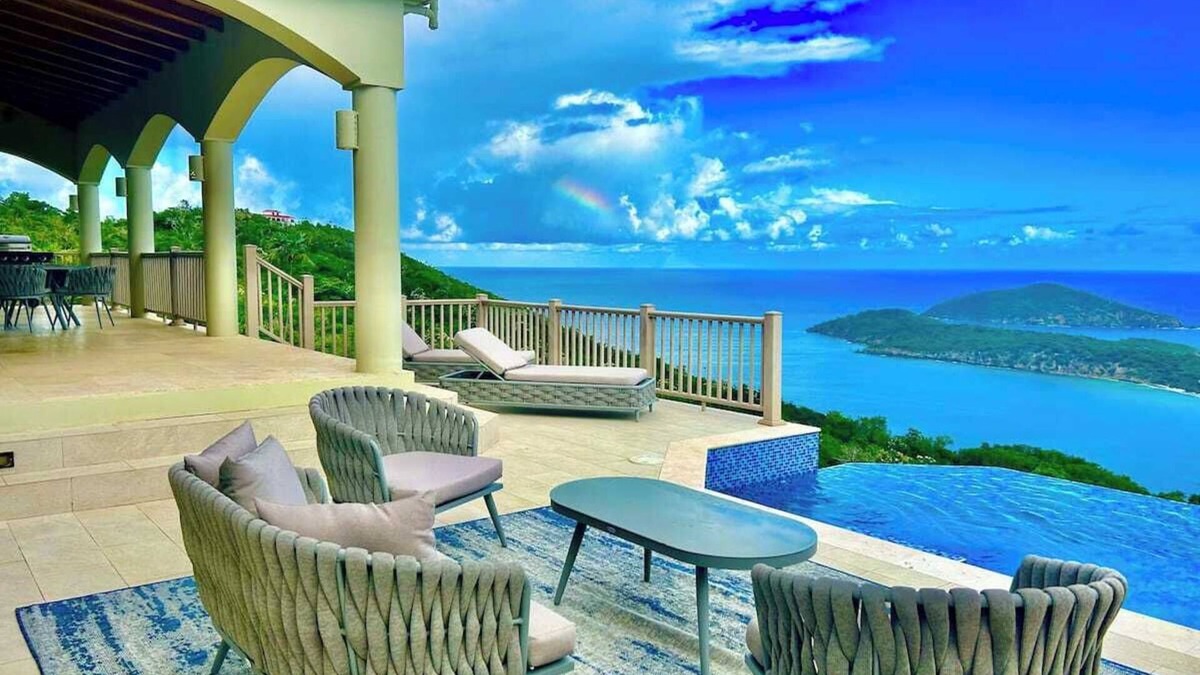 Estate Neltjeberg Villa | Luxury 5-bedroom villa with infinity edge pool
