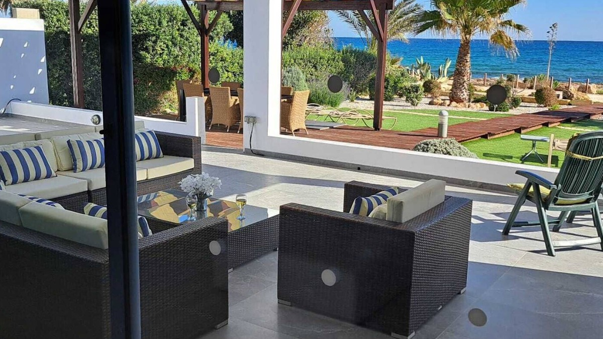 Ayia Thekla Villa | Luxury 5 bedroomed beach-front villa with amazing unobstructed sea views!