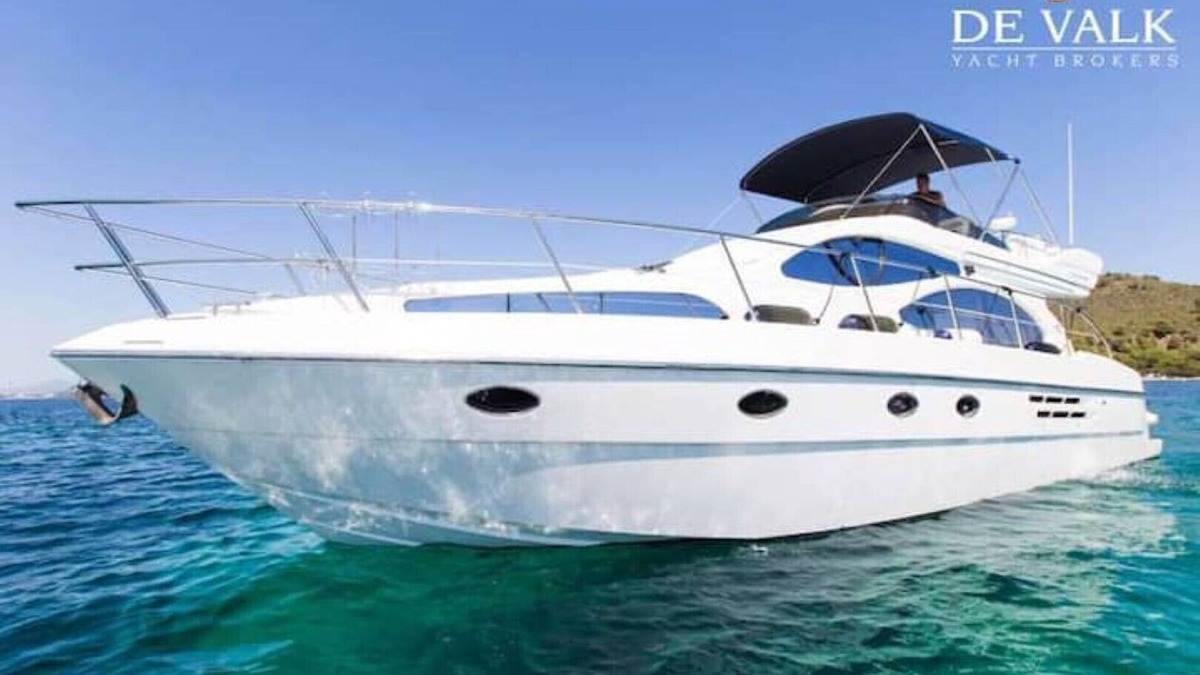 Conwy Boat Rental | Luxury 50 ft Motor Yacht , North Wales. Sleeps 6