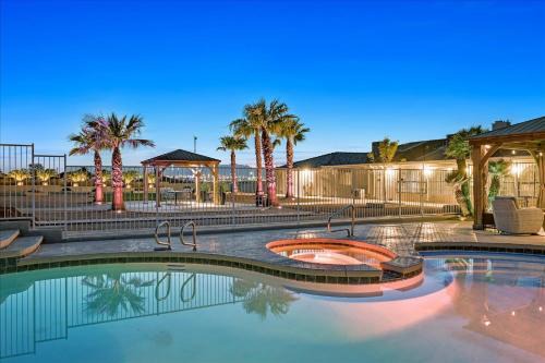 Foothills House | Luxury 5BR Retreat Pool Hot Tub Gym 7000sqf