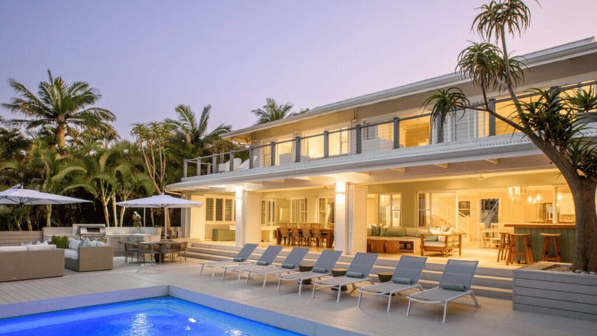 Nkwazi House | Luxury 6-bedroom house in Zinkwazi with lagoon frontage, sea views and beach
