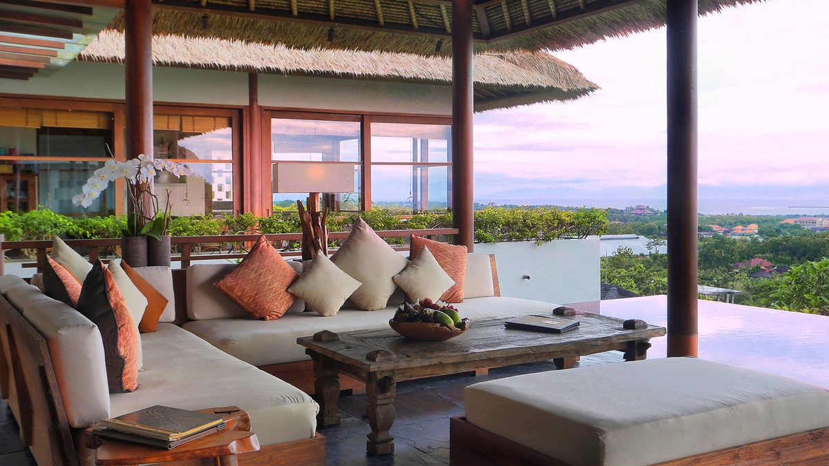 Bukit Villa | Luxury 6 Bedroom Villa with Spectacular View