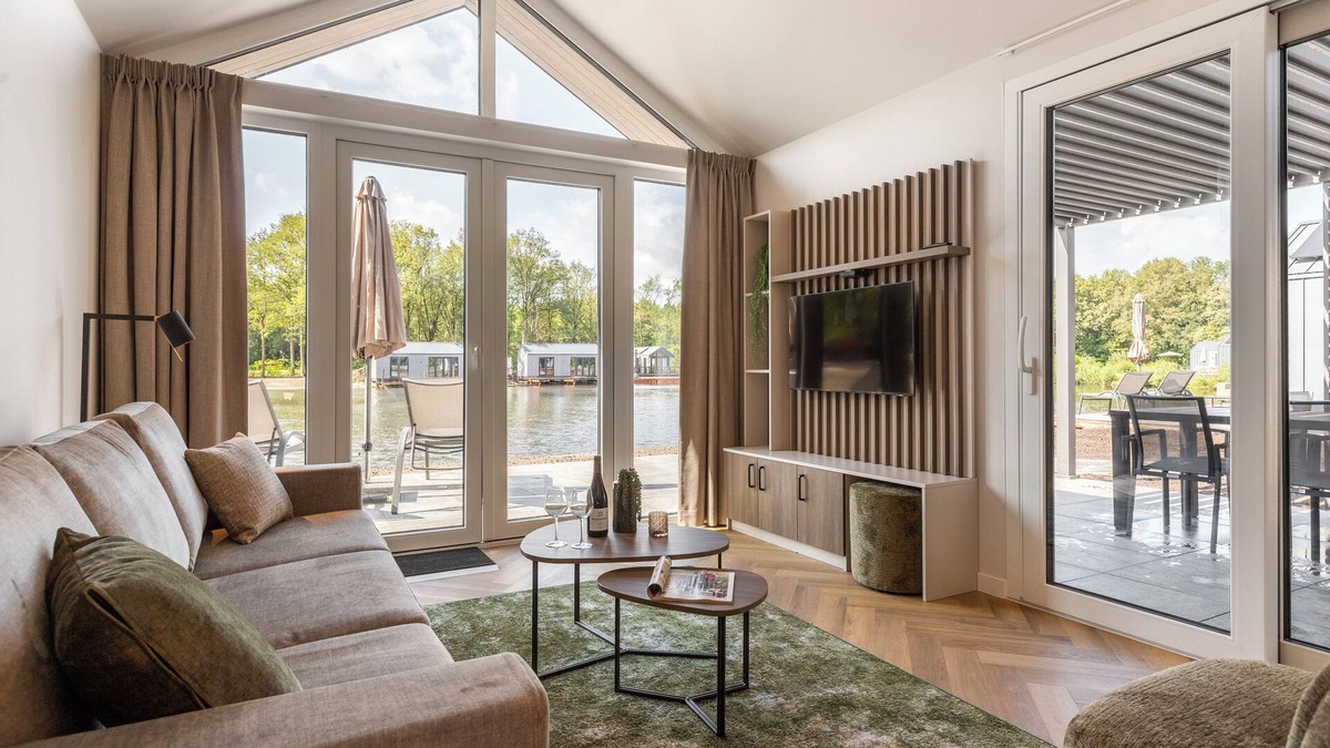 Sellingen House | Luxury 6-person bungalow in the holiday park Landal Landgoed Bourtange