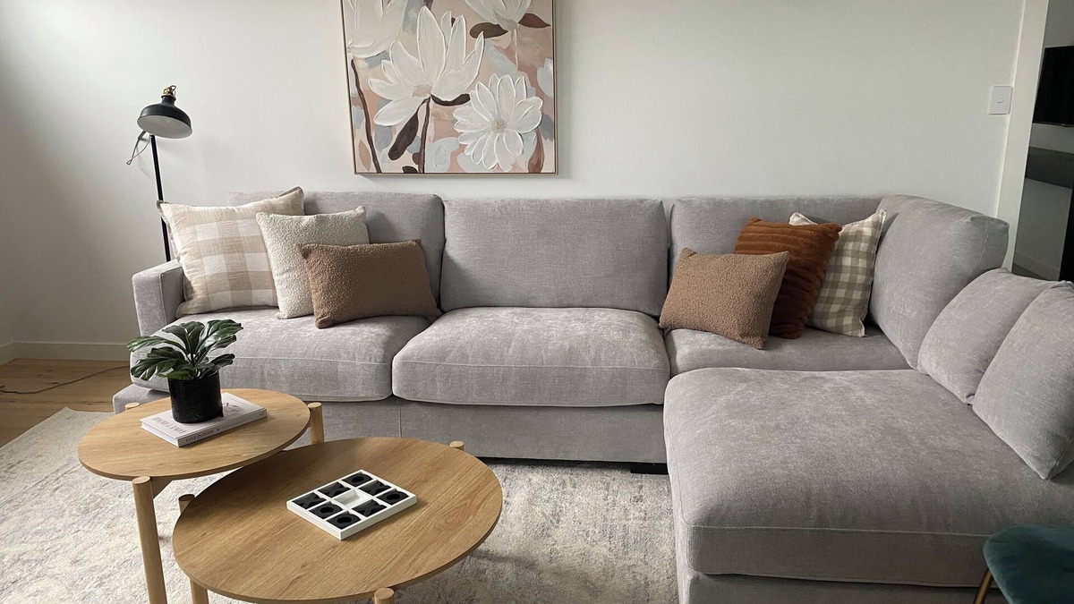 Lacepede House | Luxury accommodation close to the beach and main street.