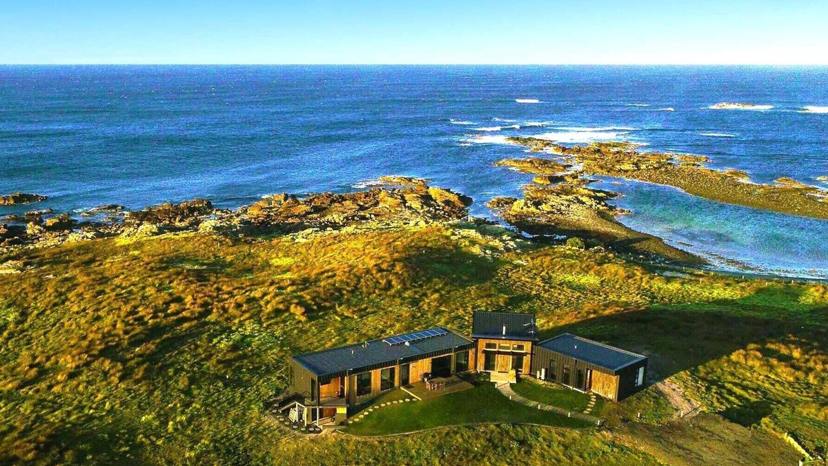 Currie House | Luxury Accommodation