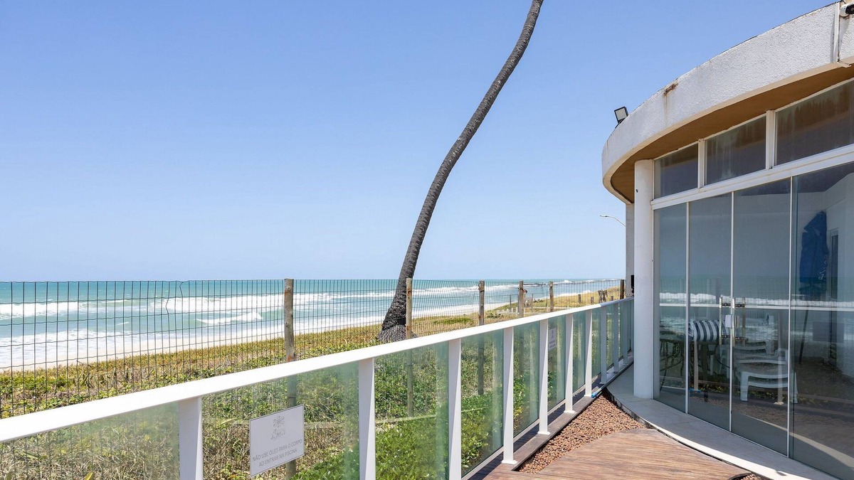 Barra Mar Apartment | Luxury and comfort right on the beach in Barra de São Miguel