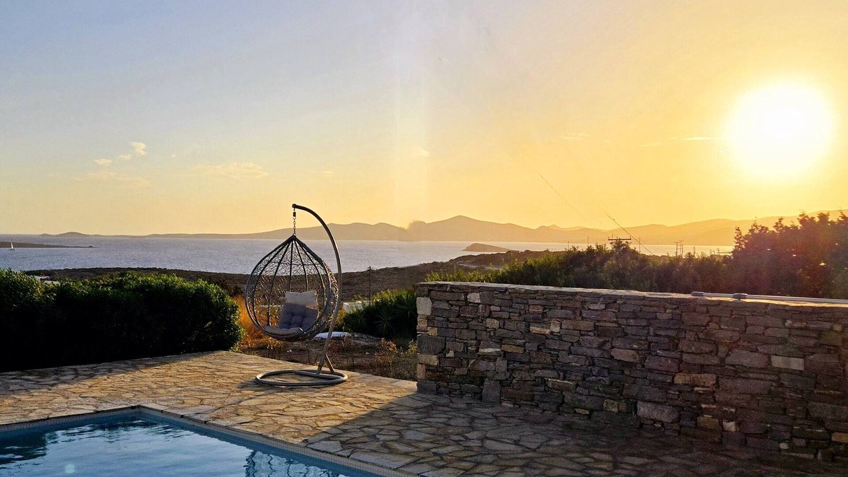 Paros Villa | Luxury and charming villa with private pool
