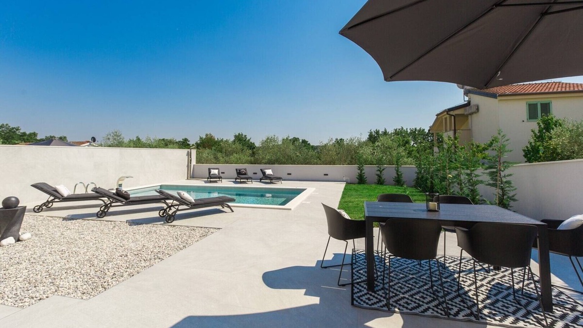 Fuskulin Villa | Luxury and comfort four bedrooms Villa Grey Fuskulin near Poreč