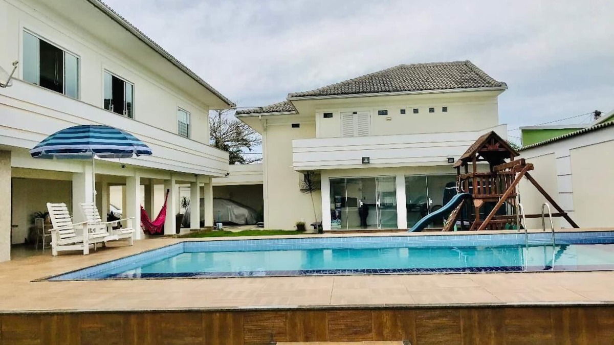 Saquarema House | Luxury and comfort just steps from the sea.Standard international west coast USA