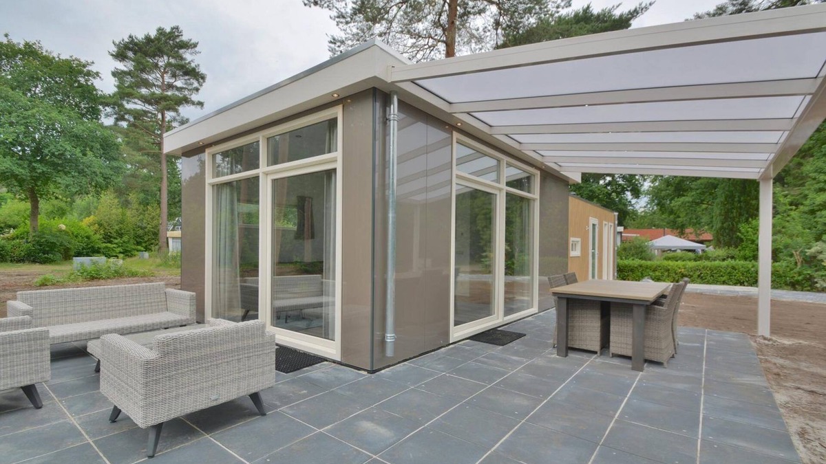 Hooghalen House | Luxury and relaxation in the Boterbloem Wellness Chalet
