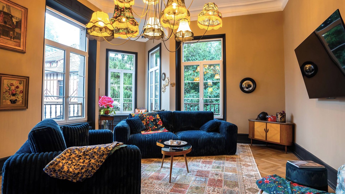 Guebwiller Apartment | Luxury and unique apartment, 1st floor of a 19th century mansion