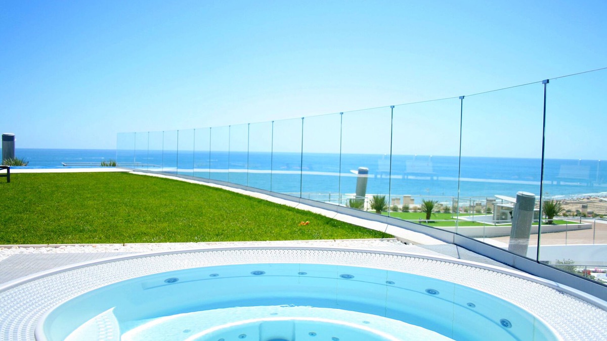 Els Arenals del Sol Apartment | Luxury apartment Infinity view sunrise