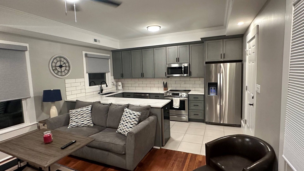 Richmond Apartment | Luxury Apart 10B