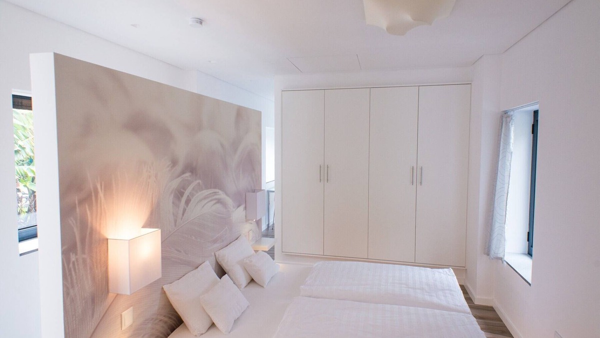 Arco da Calheta Apartment | Luxury-Apartment-Ensuite with Bath-Sea view-Villa Palmeira