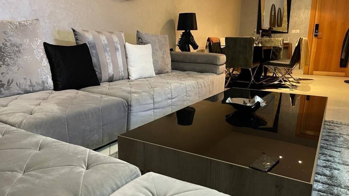 Quartier Des Mimosas Apartment | Luxury apartmen/2 beds/2 living-room/2 smart TV 55”