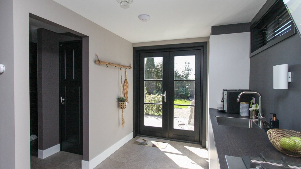 Nieuwe Wetering Bed & Breakfast | Luxury apartment Lisse-Schiphol Amsterdam airport