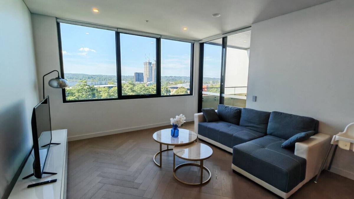 Macquarie Park Apartment | Luxury Apartment Overlooking Macquarie University