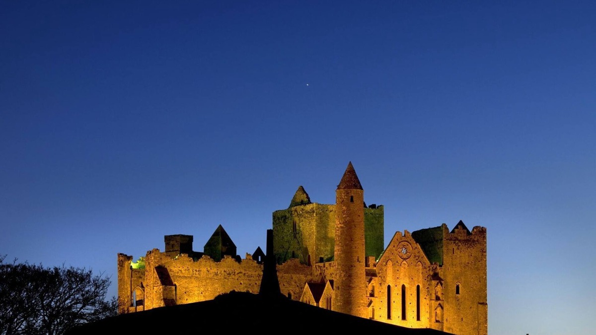 Cashel Apartment | Luxury Apartment Beside The Cashel Palace Hotel