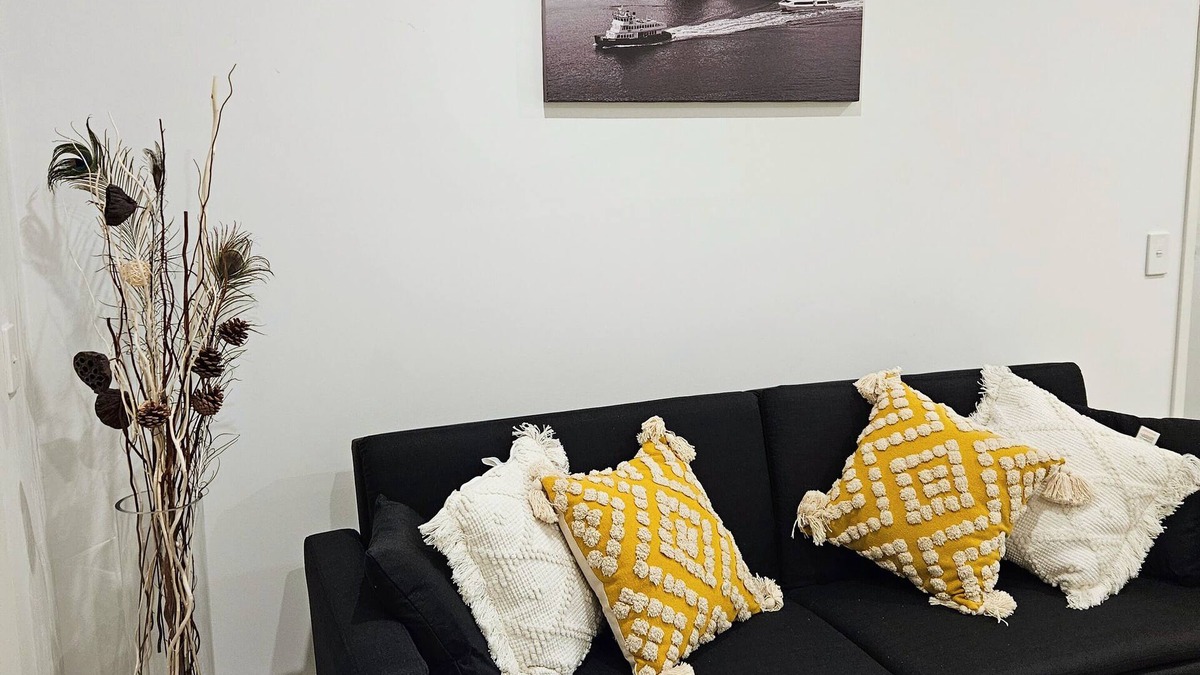 Epping Apartment | Luxury apartment, best of Sydney with easy access to everything.