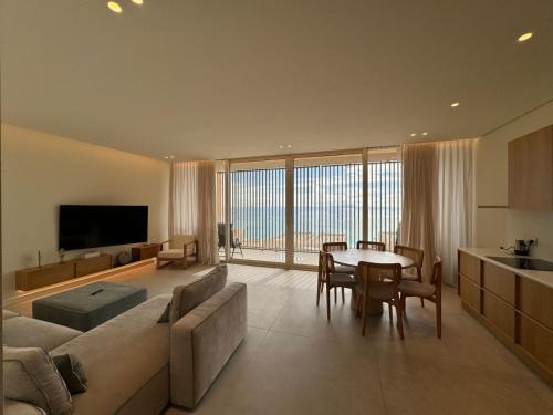Jala Apartment | Luxury Apartment & Guest House, Green Coast