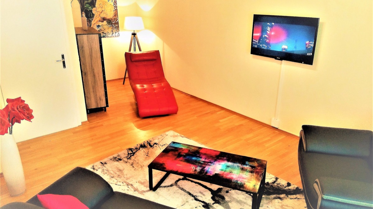 Hof Apartment | Luxury apartment Hof/Bavaria with box spring bed