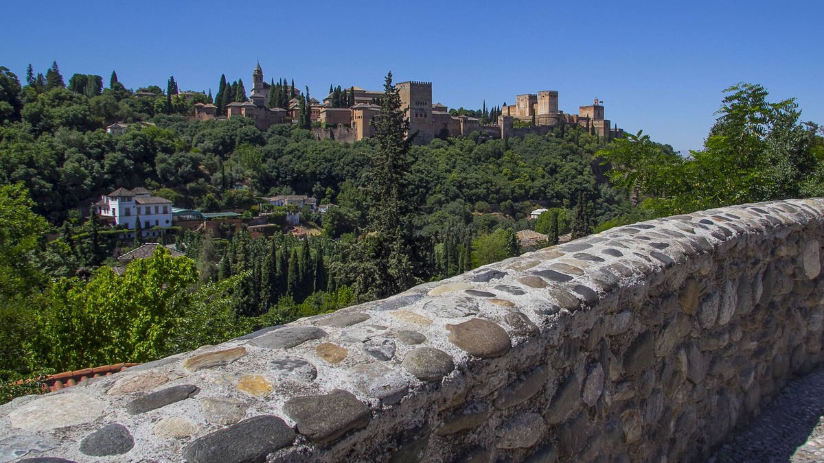 Sacromonte Apartment | Luxury apartment in heart of historic Granada
