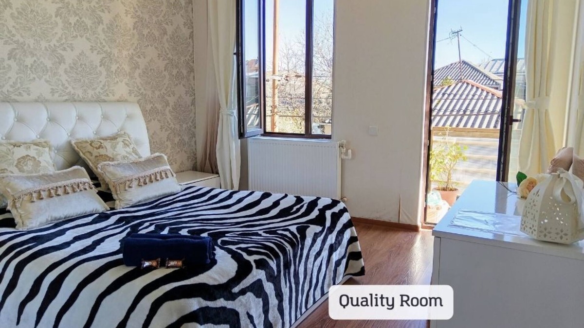 Kutaisi Apartment | Luxury Apartment in The heart of Kutaisi, Georgian