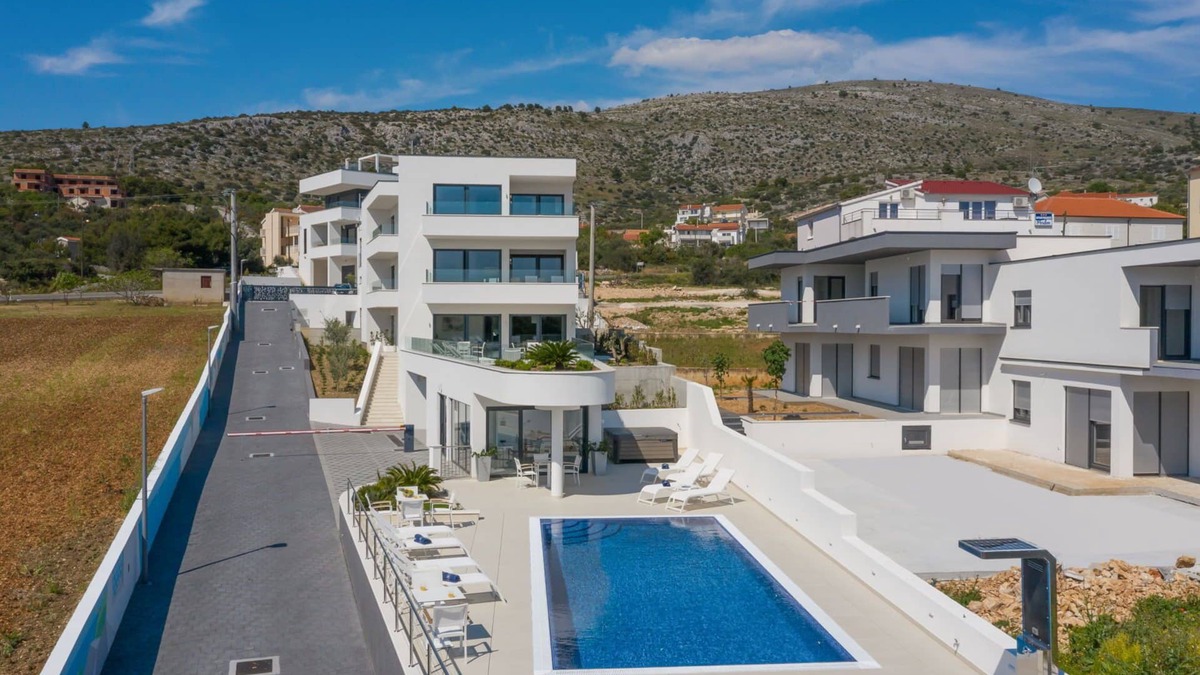 Seget Vranjica Apartment | Luxury Apartment Nautica with Pool I