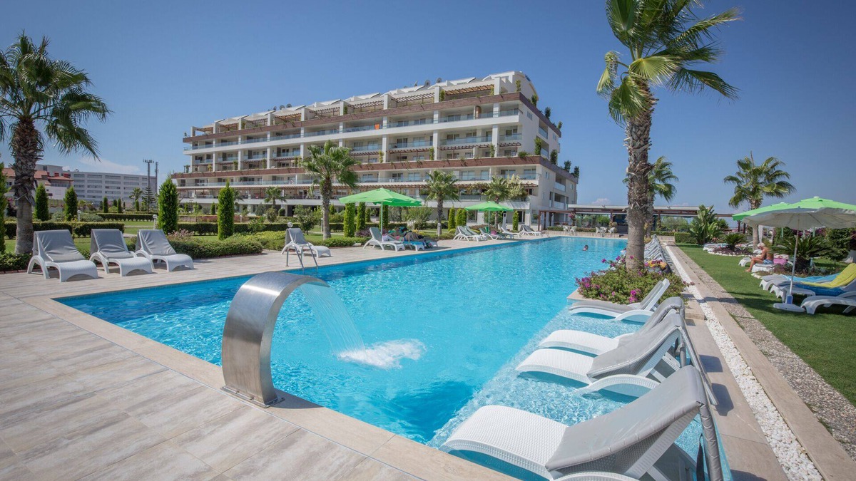 Side Apartment | LUXURY APARTMENT | SIDE | CLOSE TO SEA | JACCUZI ON TERRACE | CHILD FRIENDLY |