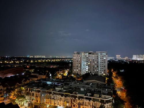 Binh Chanh Apartment | Luxury apartment, with pool, kitchen, balcony, netflix
