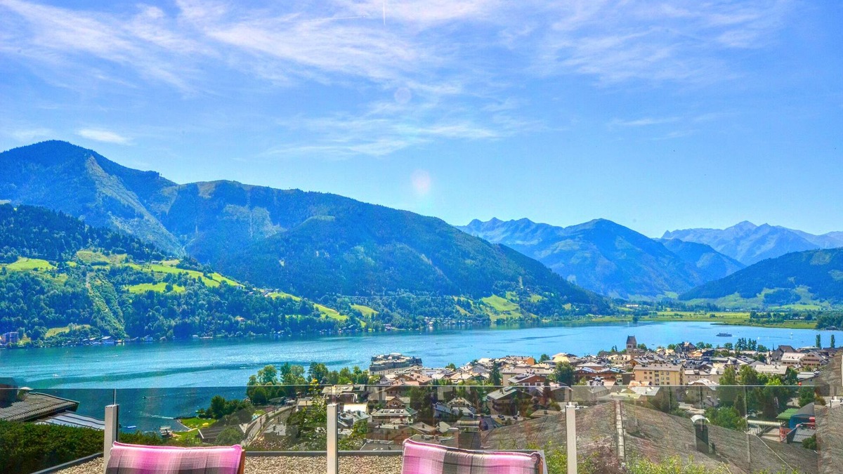 Zell am See Apartment | Luxury apartment with breathtaking views over the lake, steam sauna, big terrace