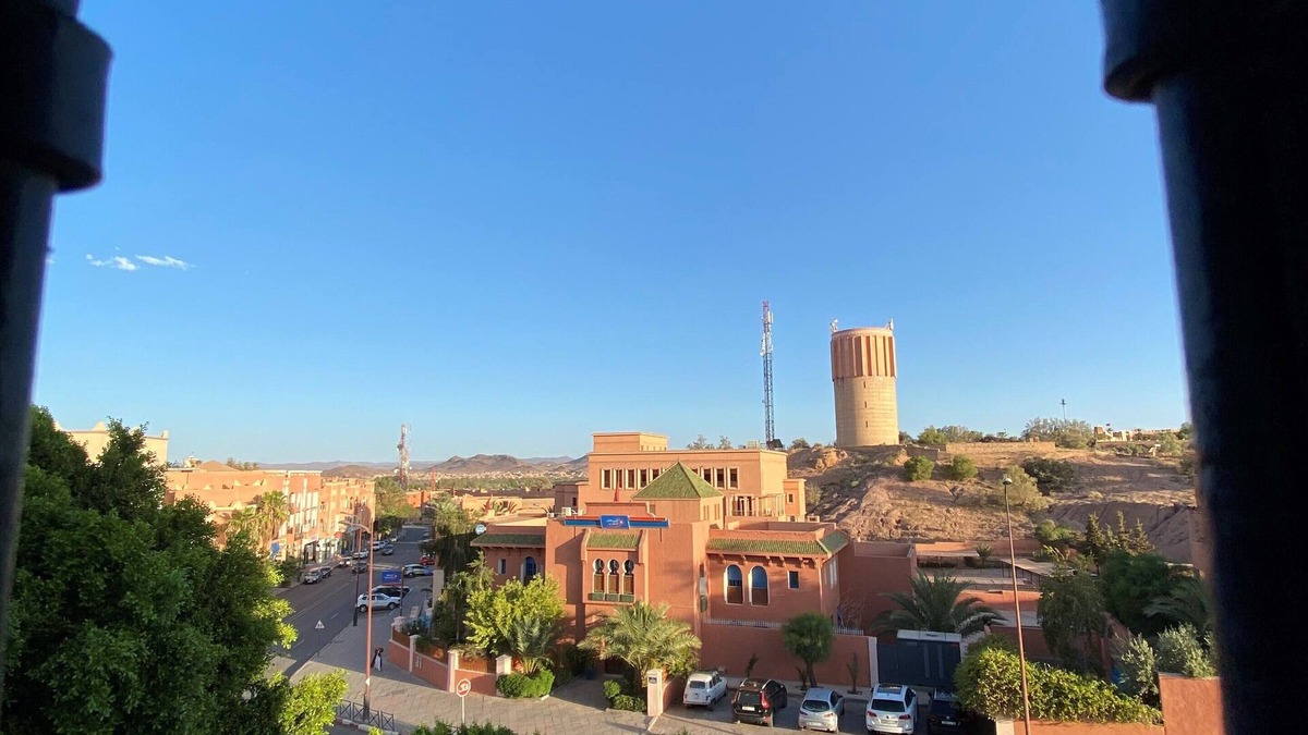 Ouarzazate House | Luxury apartment with views of Oasis, air conditioning and quiet