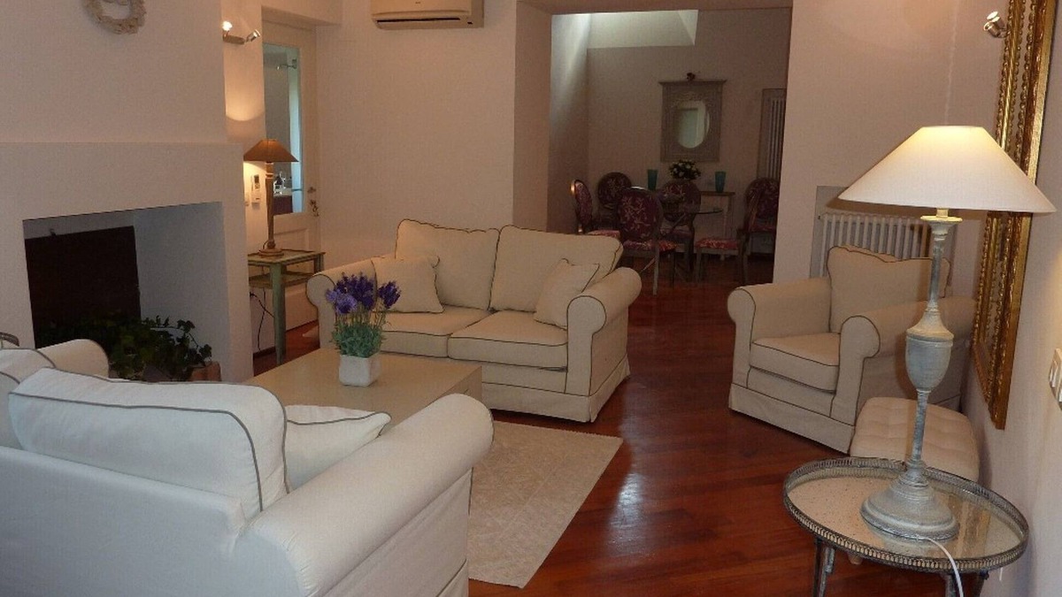 Spoleto Apartment | Luxury Apartment with balcony views in Historic City Centre