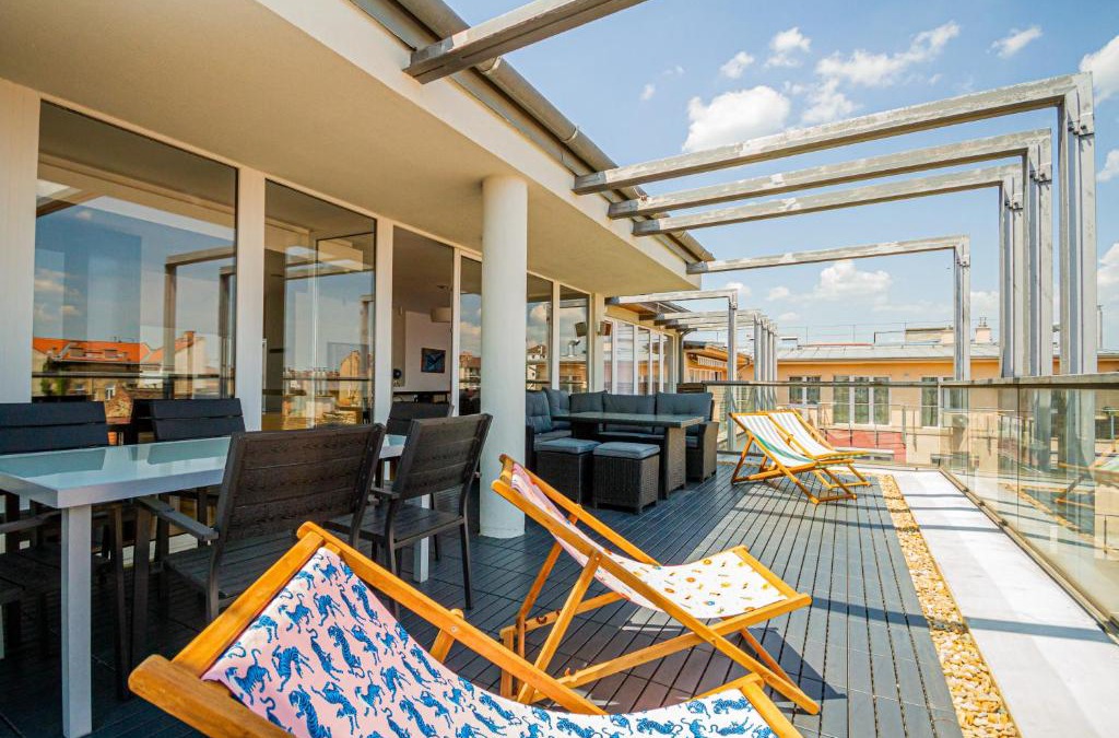 Terezvaros Apartment | Luxury Apartment with balcony in Downtown