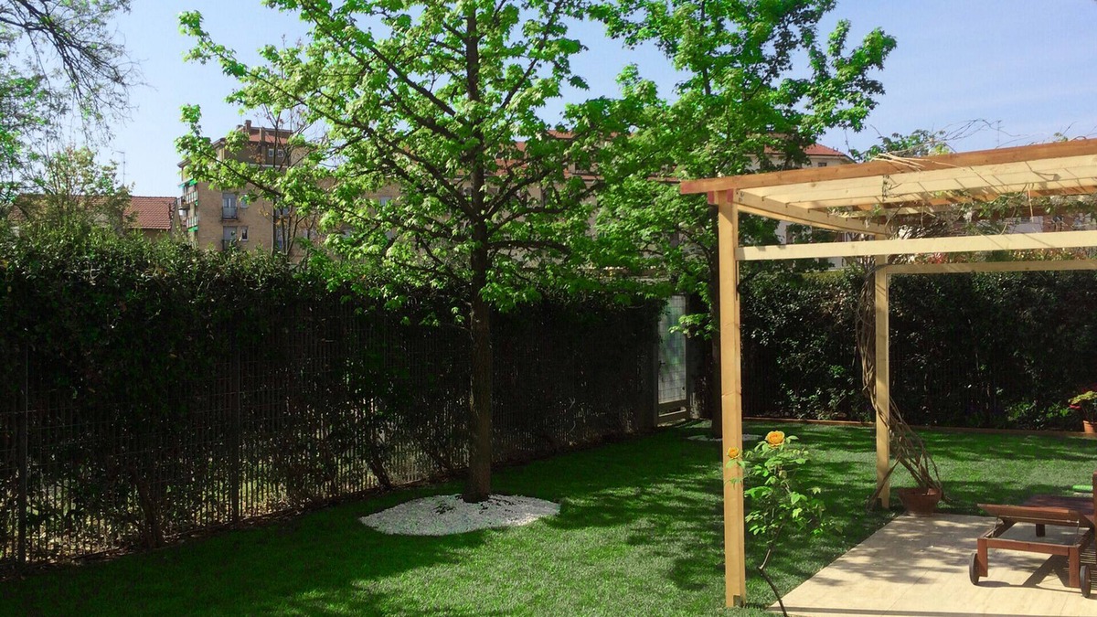Navigli Apartment | luxury apartment with garden