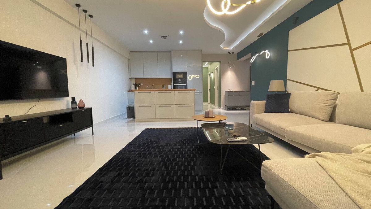 Ampelokipoi-Menemeni Apartment | Luxury Apartment with great parking possibilities