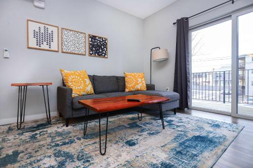 Reading Apartment | Luxury Apartment with Gym, Steps From Commuter Rail #2009