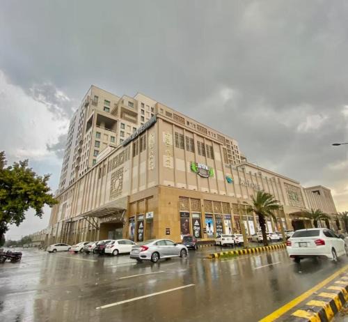 Lahore Apartment | Luxury Apartments at Goldcrest Mall and Residency DHA Phase 4 by Nirvana Nests