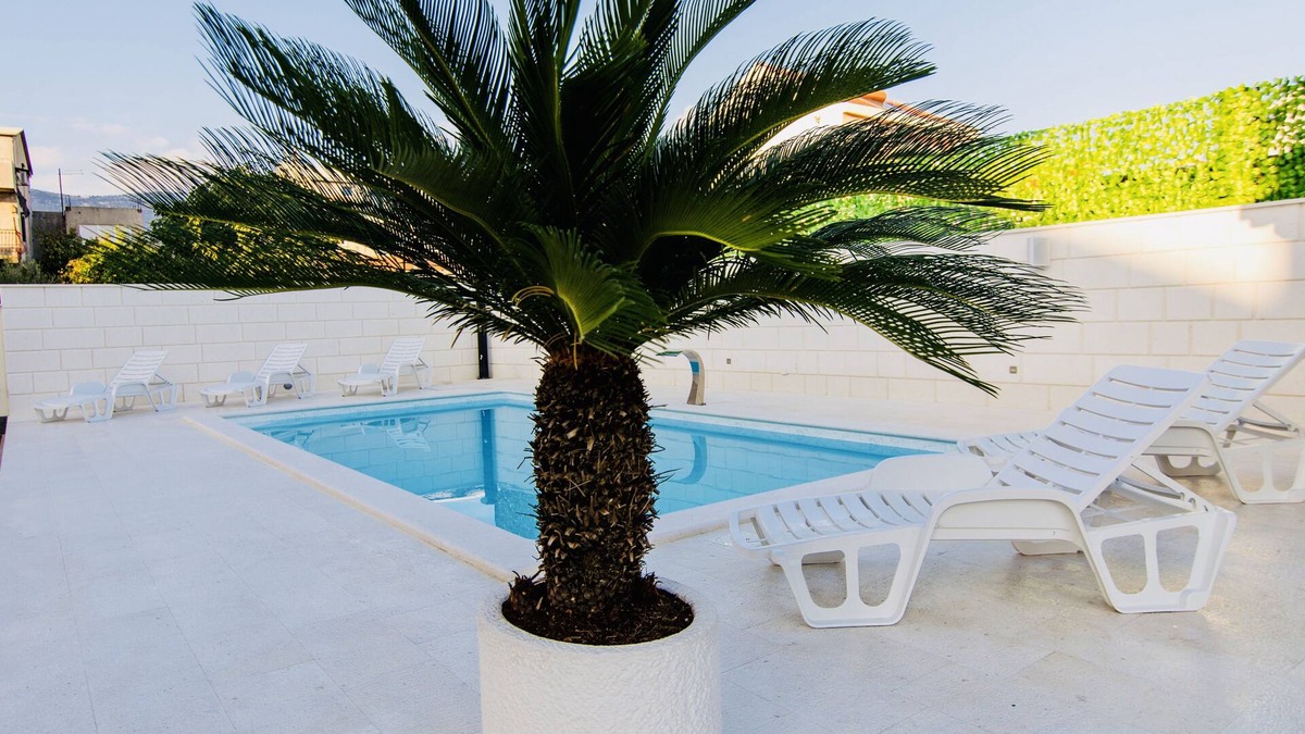 Kastel Novi Villa | * Luxury Apartments Villa Aurora 1,*