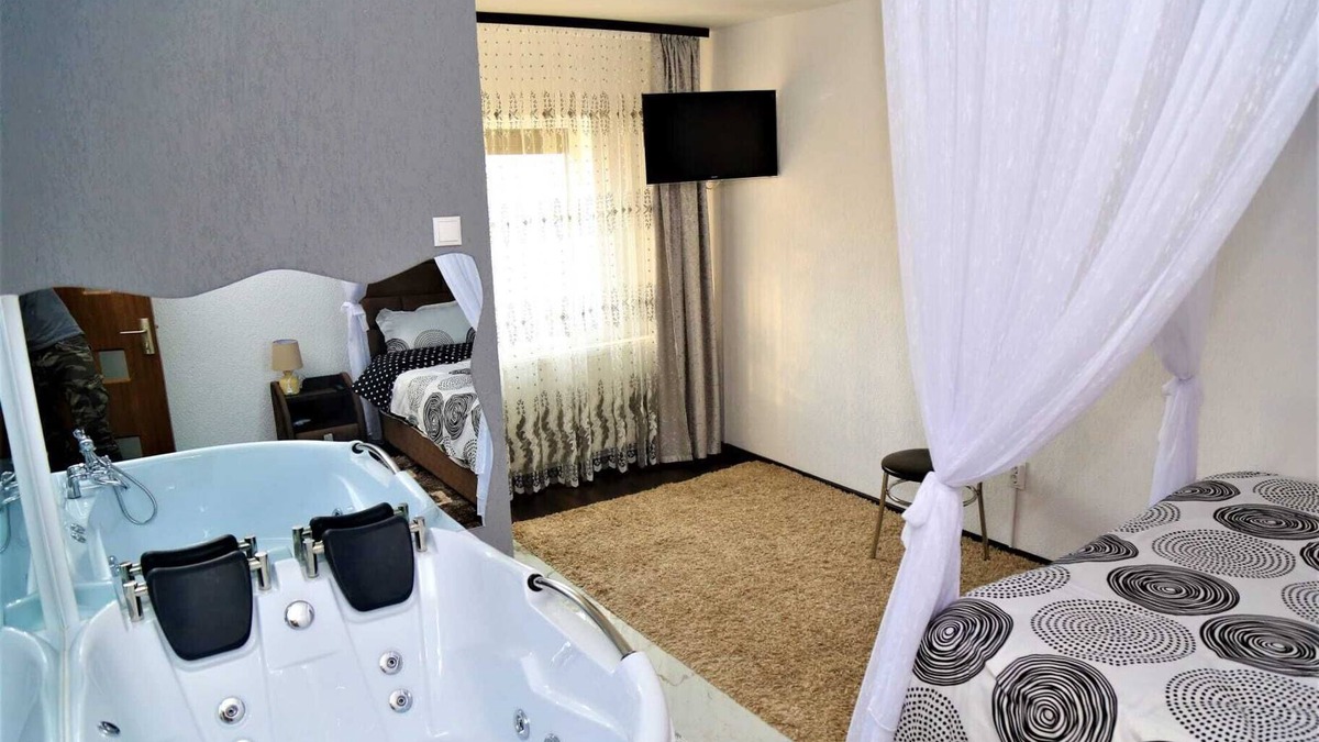 Curtea De Arges Apartment | Luxury apparment for your hollidays