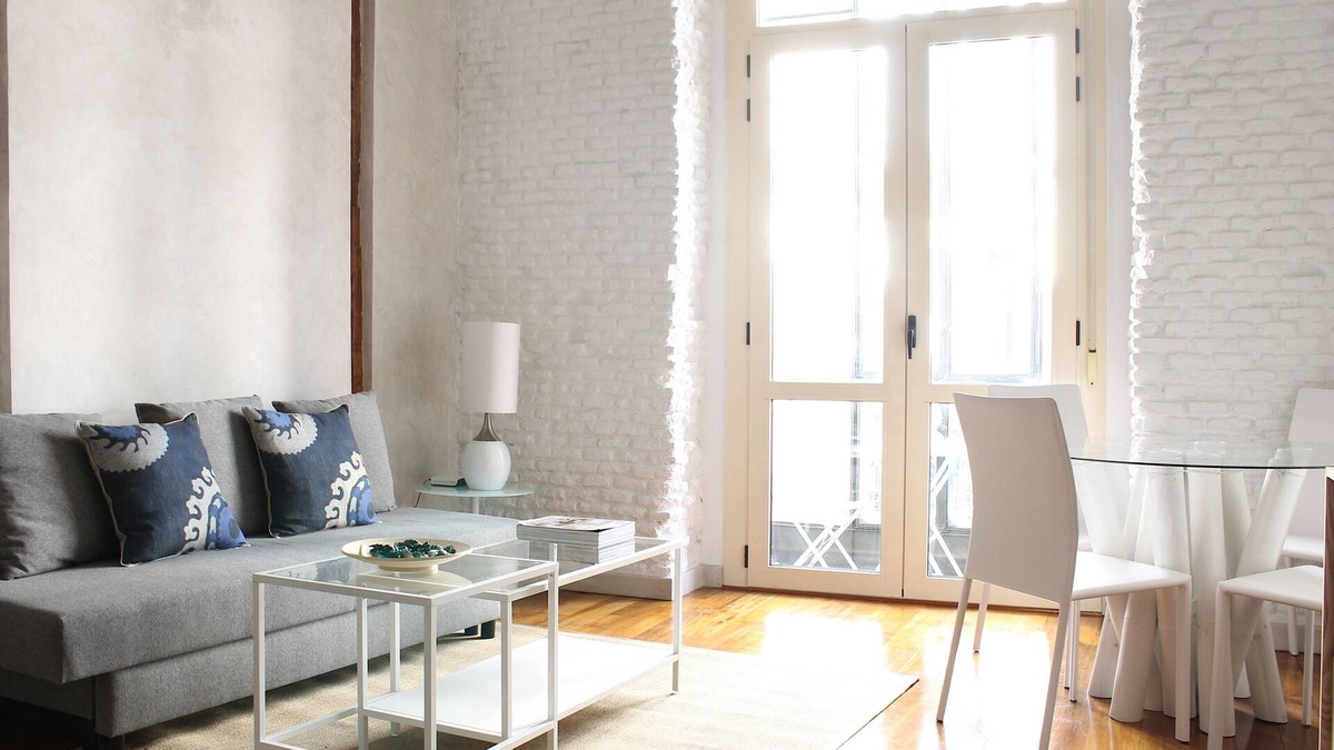 Huertas Apartment | Luxury Apt. Central Madrid. Barrio Letras, Wallk to Museum, Plazas and GranVia