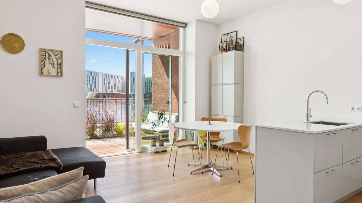 Sydhavnen Apartment | Luxury Apt with Harbor Views