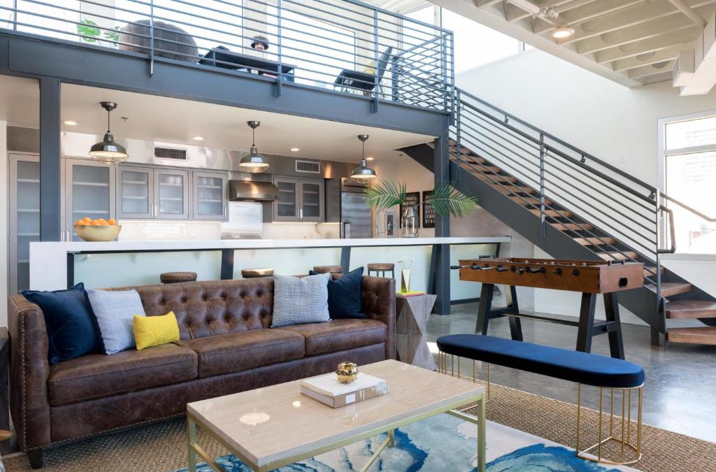 Arts/Warehouse District Apartment | Luxury Arts District Apartments